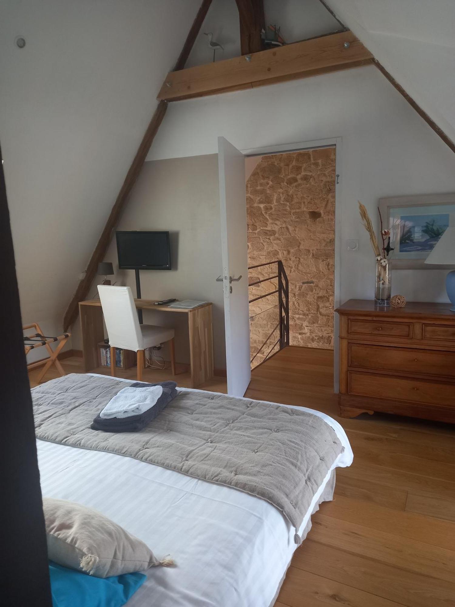 La Chambre Du Grand Val Caden Exteriör bild