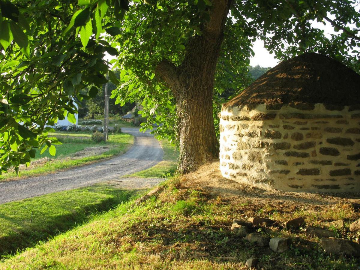 La Chambre Du Grand Val Caden Exteriör bild