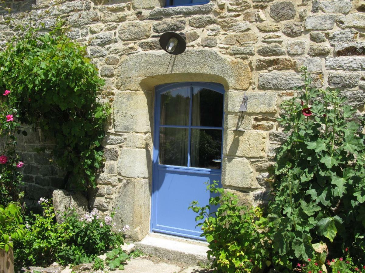 La Chambre Du Grand Val Caden Exteriör bild