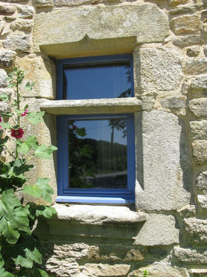 La Chambre Du Grand Val Caden Exteriör bild